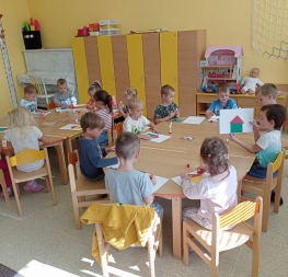 Hola, hola, školka všechny opět volá